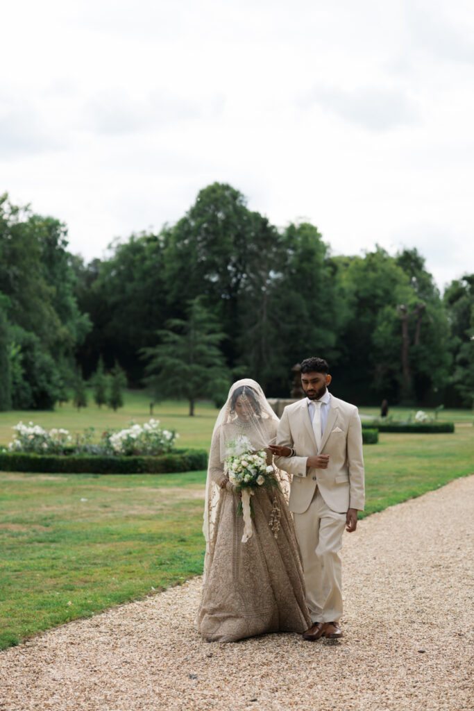 Editorial Wedding Photographer, Luxury Wedding at Avington Estate Park South London UK, Asian Indian Ceremony