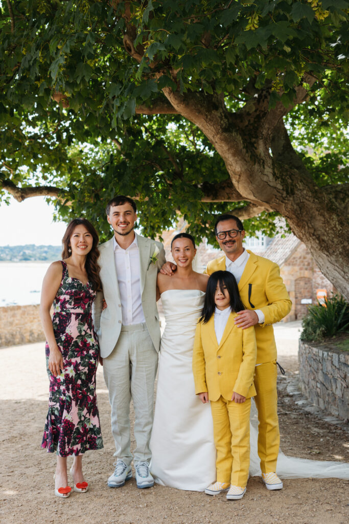 editorial wedding photographer at Gorey castle month Orgueil castle jersey Channel Islands, formal family photos, asian bride, Hong Kong